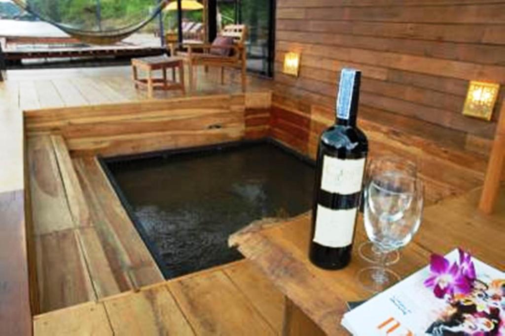 Boutique Raft Resort, River Kwai ساي يوك الغرفة الصورة